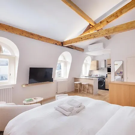 Modern Near Champs Elysees - Ac Equipped Apartment Paris